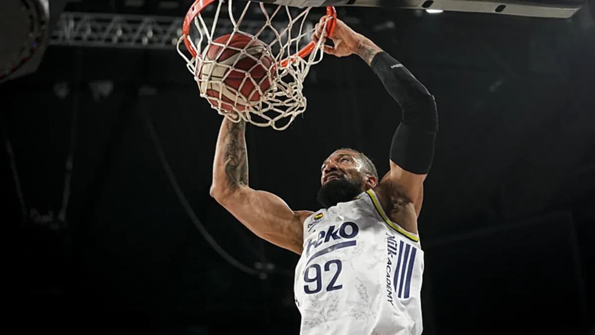 Fenerbahçe Beko, Anadolu Efes'in rakibi oldu!