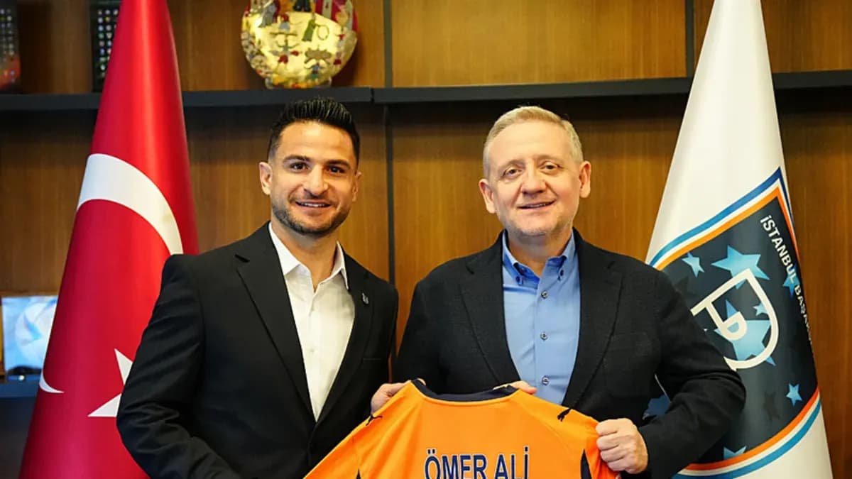 Ömer Ali Şahiner, Başakşehir'le 2028'e kadar uzattı