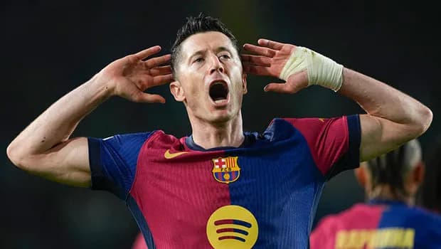 Robert Lewandowski Barcelona'dan Ayrılıyor