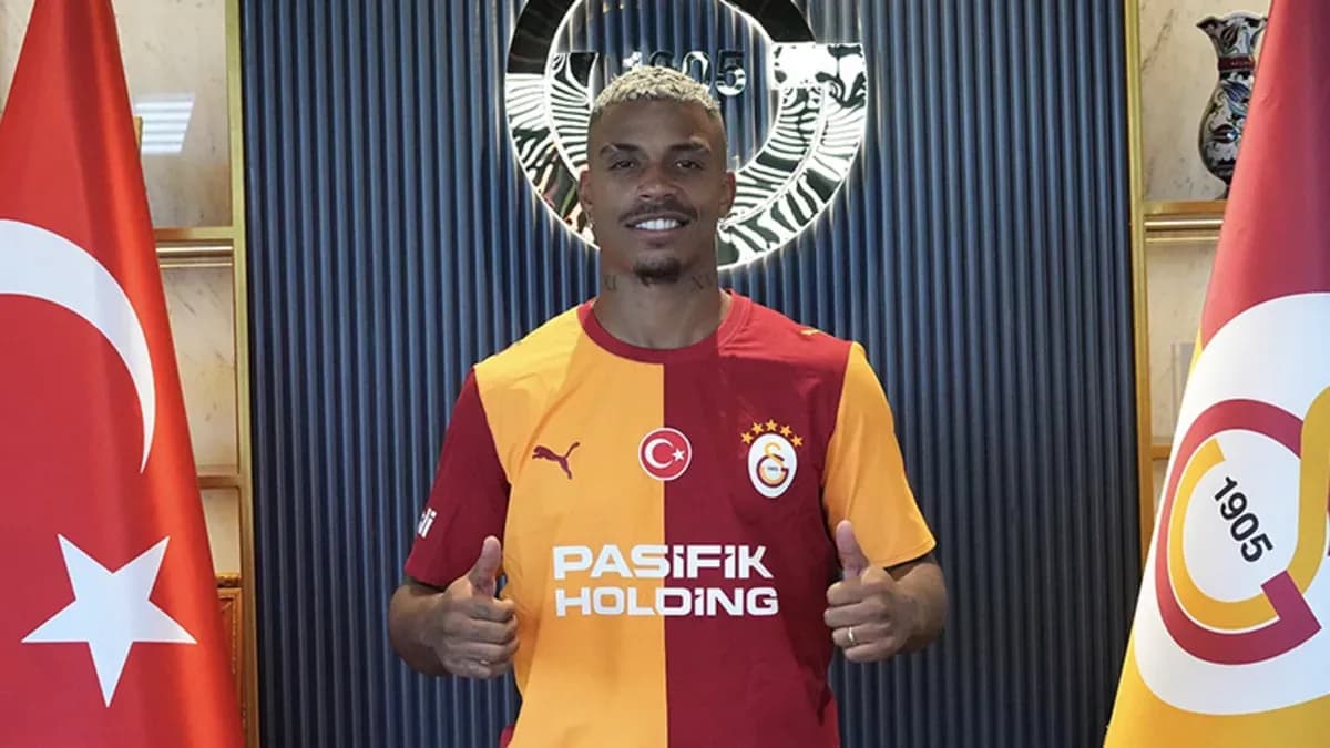 Lemina: Galatasaray'da kalmaktan mutluyum!
