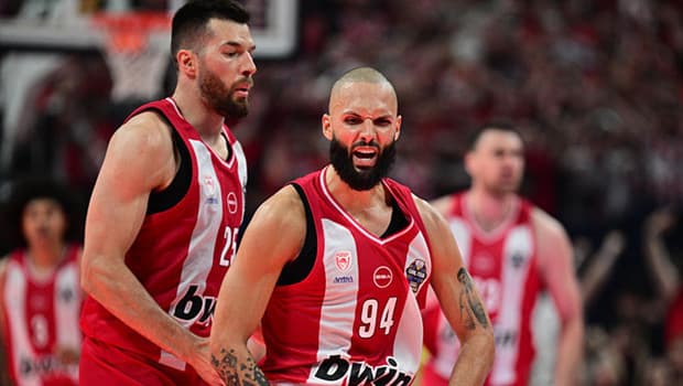 Olympiakos 13 yıl sonra EuroLeague şampiyonu!