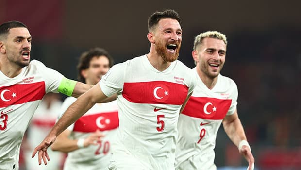 Beşiktaş İlhan Fakılı'yı bitirdi, sıra Salih Özcan'da!