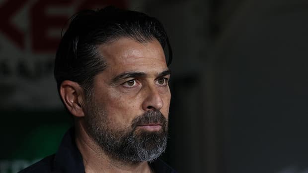 İlhan Palut'tan 5 transfer açıklaması: Stoper, saha ve kanat