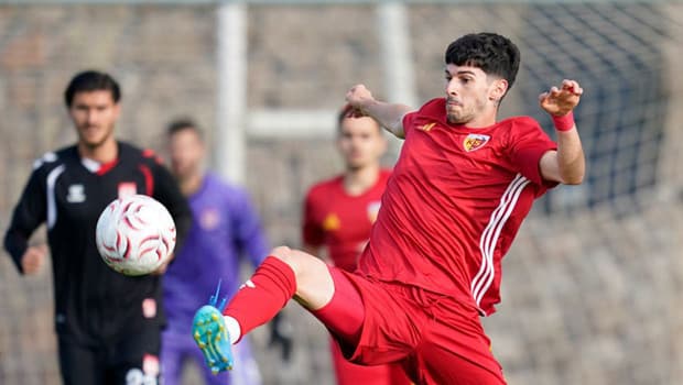 Sivasspor hazırlık maçında Kayserispor'u 1-0 yendi
