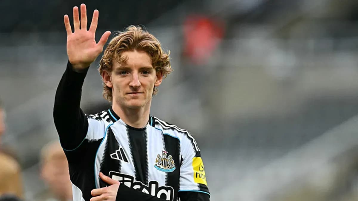 Barcelona, Anthony Gordon için Newcastle ile anlaşmaya yakın!