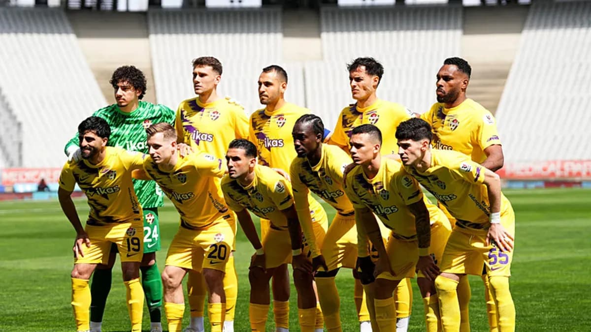 Eyüpspor Fenerbahçe'ye 3-2 yenildi ancak ligde kaldı