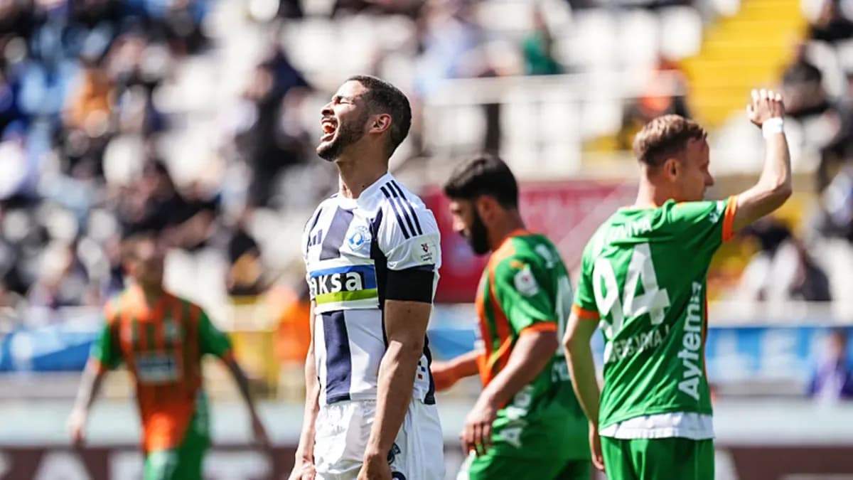 Kasımpaşa'dan iki futbolcuya Dünya Kupası daveti geldi!