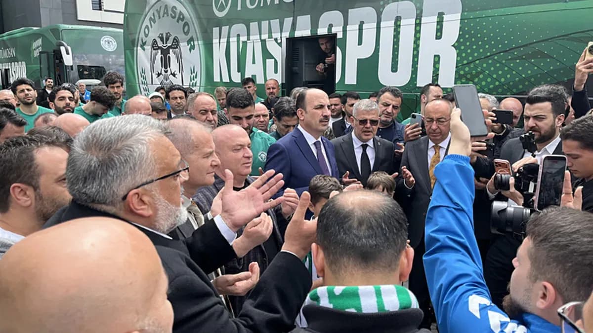 Konyaspor, Türkiye Kupası finali için Antalya'ya gitti