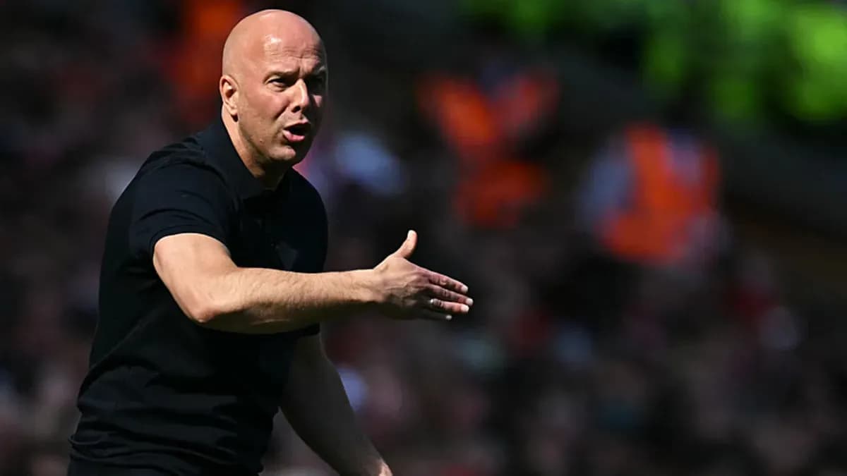 Liverpool, Arne Slot'la yollarını ayırıyor! İşte yerine gelecek isim