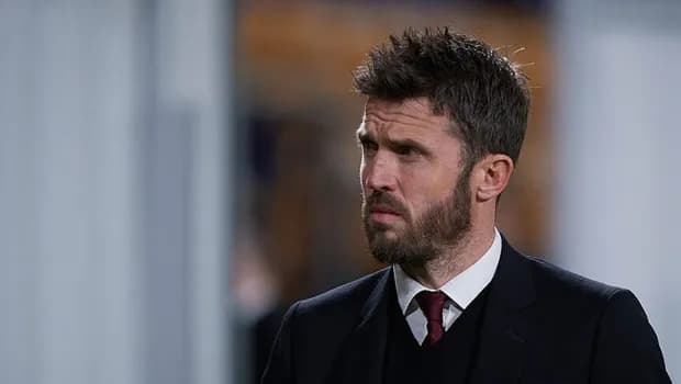 Manchester United, Carrick'le 2 yıllık imzayı attı!