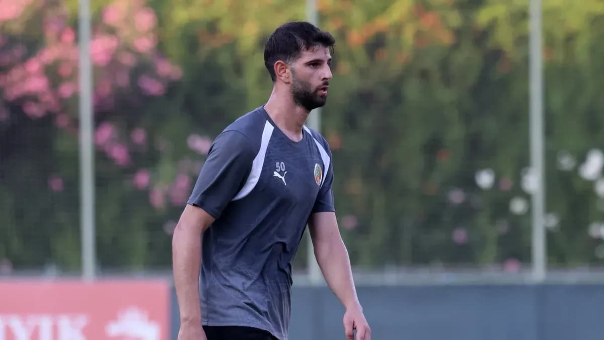 Alanyaspor yeni sezon hazırlıklarına Pereira ile başladı