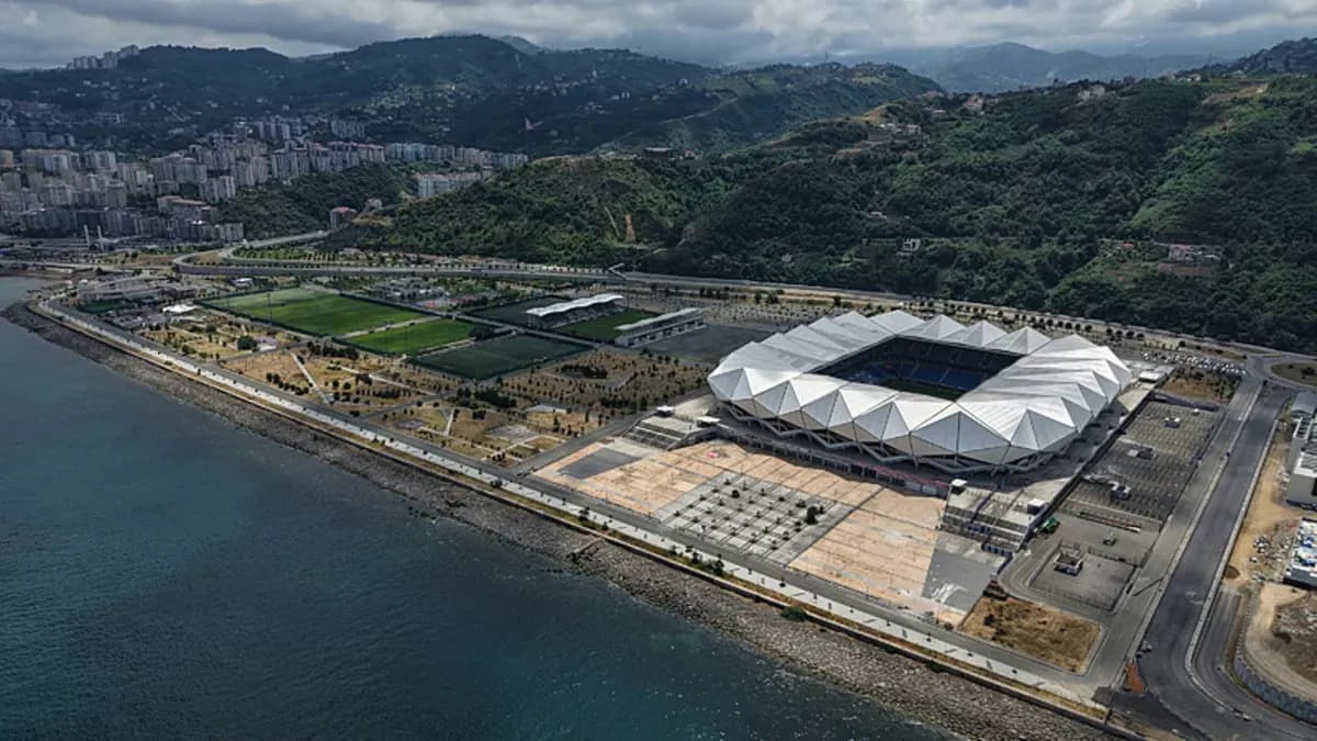 Şenol Güneş Stadı yeni sezona hazırlanıyor!