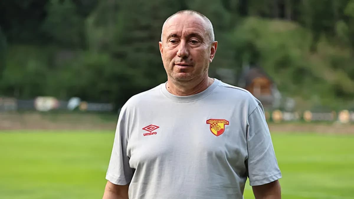 Stoilov: "1-2 transferle ilgili çalışmalar sürüyor"