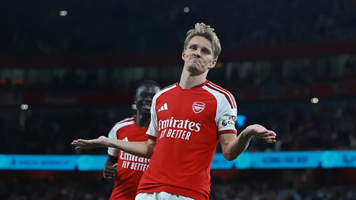 Arsenal, Premier Lig'e Coventry City karşısında 3 golle başladı!