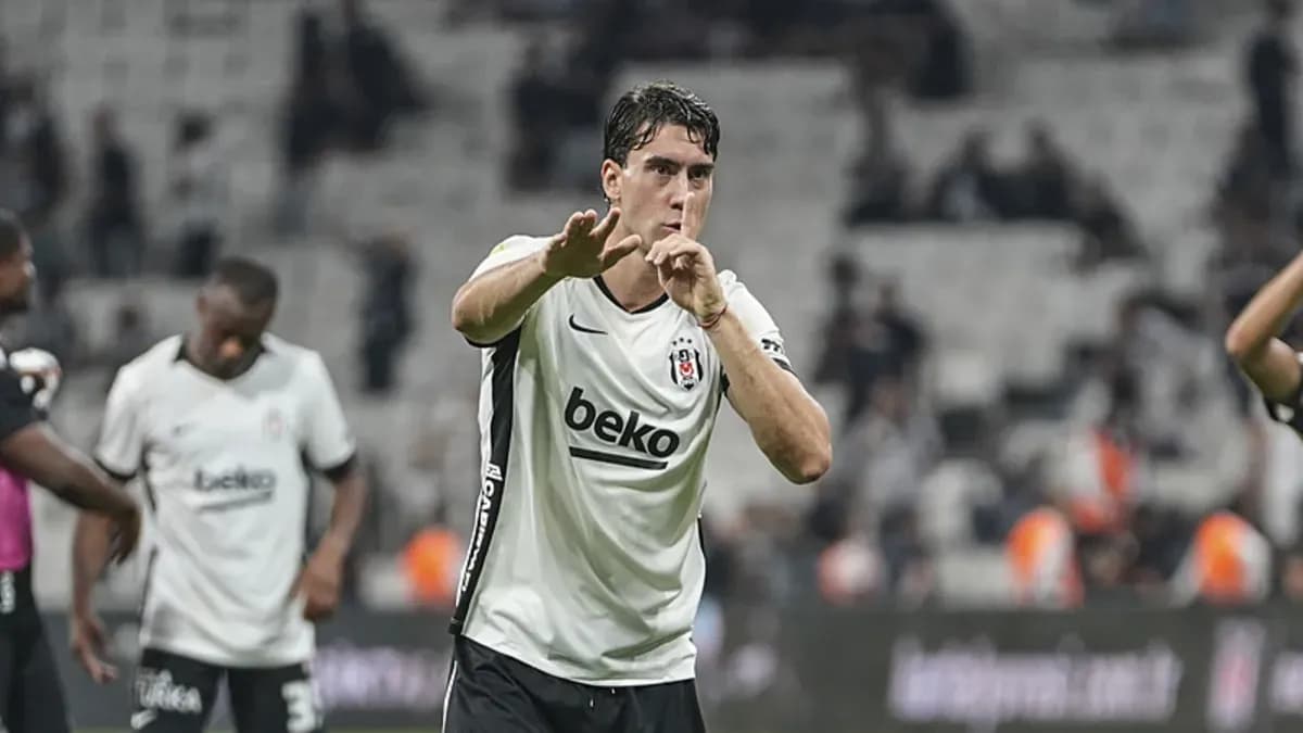 Vlahovic Beşiktaş'ta ilk maçına çıktı!