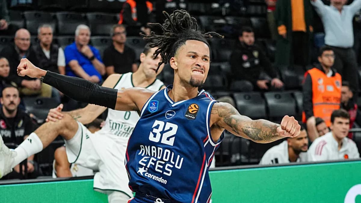 Anadolu Efes, Real Madrid galibiyetinin ardından Kızılyıldız deplasmanında