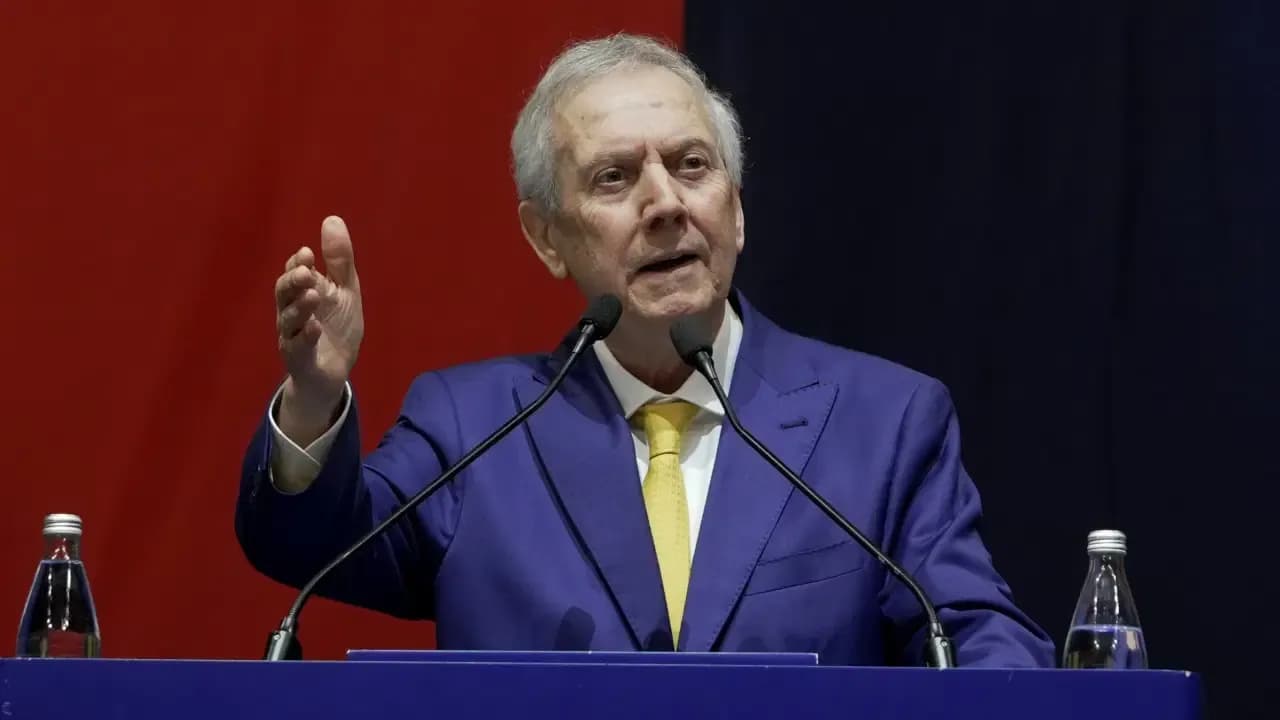 Aziz Yıldırım'dan genel kurulda borç açıklaması