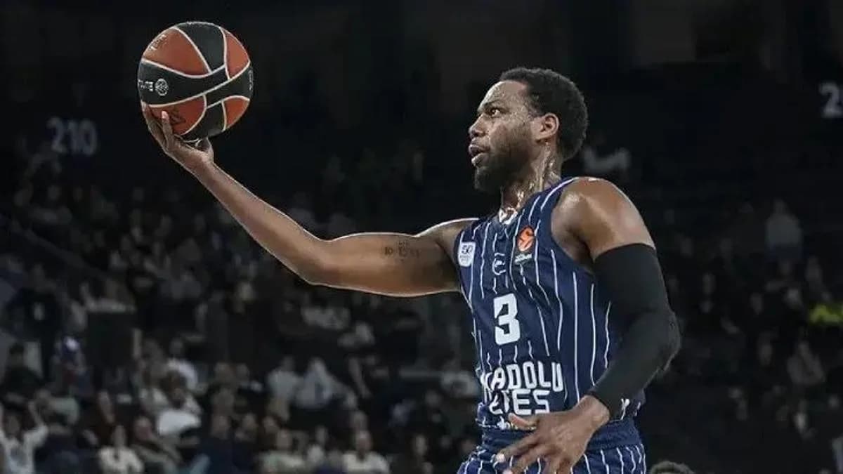 EuroLeague'de Sezon Açılışı: Barcelona - Anadolu Efes