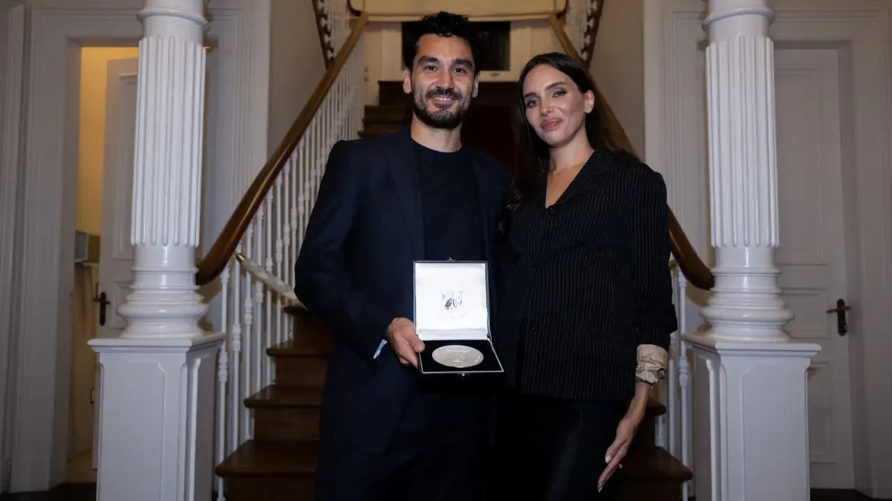 İlkay Gündoğan'a 2025 Mevlüde Genç Madalyası verildi