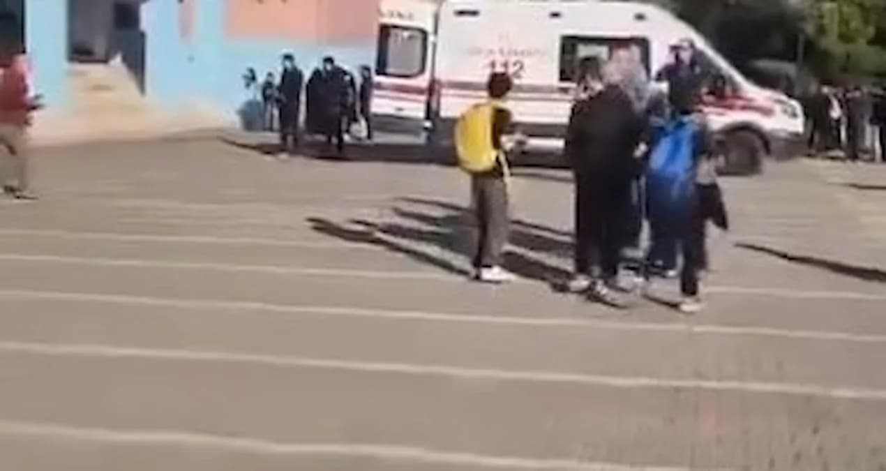 Başakşehir'de okul saldırısında şüpheli ve ailesi tutuklandı