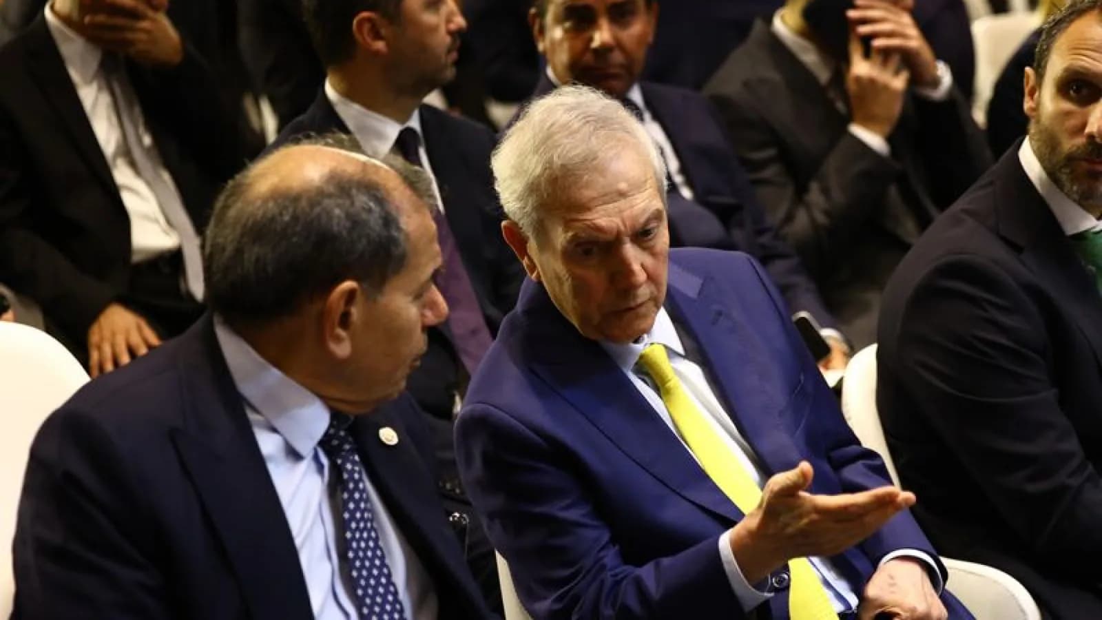 Derbide gözler golcülerde: Osimhen ve Muric öne çıkıyor