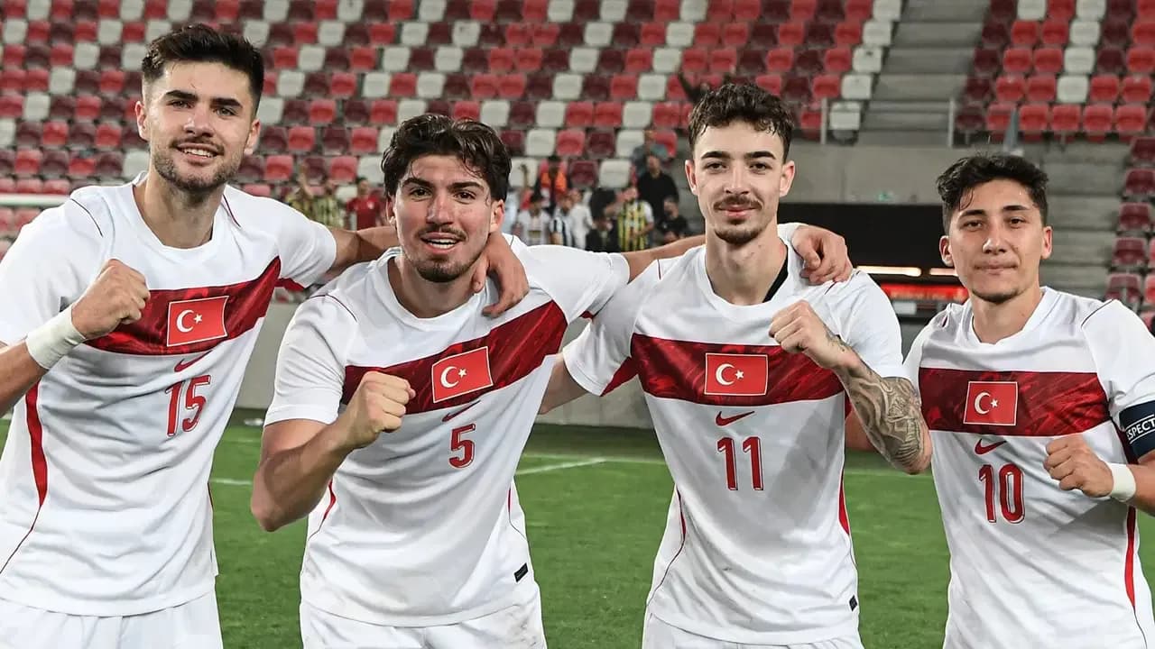 Emirhan İlkhan ve Yusuf Akçiçek A Milli Takım kadrosunda