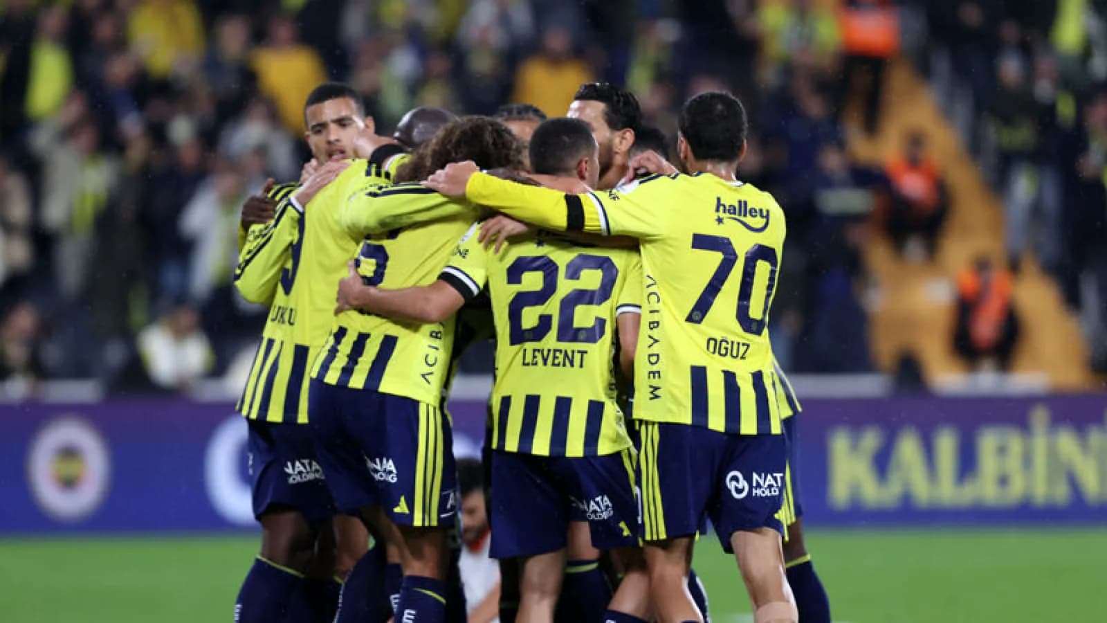 Fenerbahçe, Şampiyonlar Ligi'nde Slavia Prag'ı konuk edecek