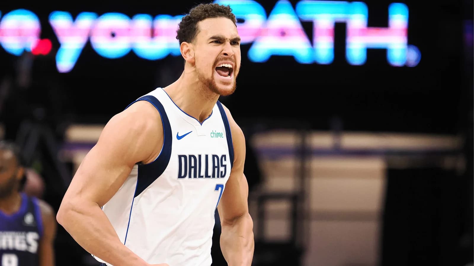 Fenerbahçe Tarfin'den NBA tecrübeli Dwight Powell transferi
