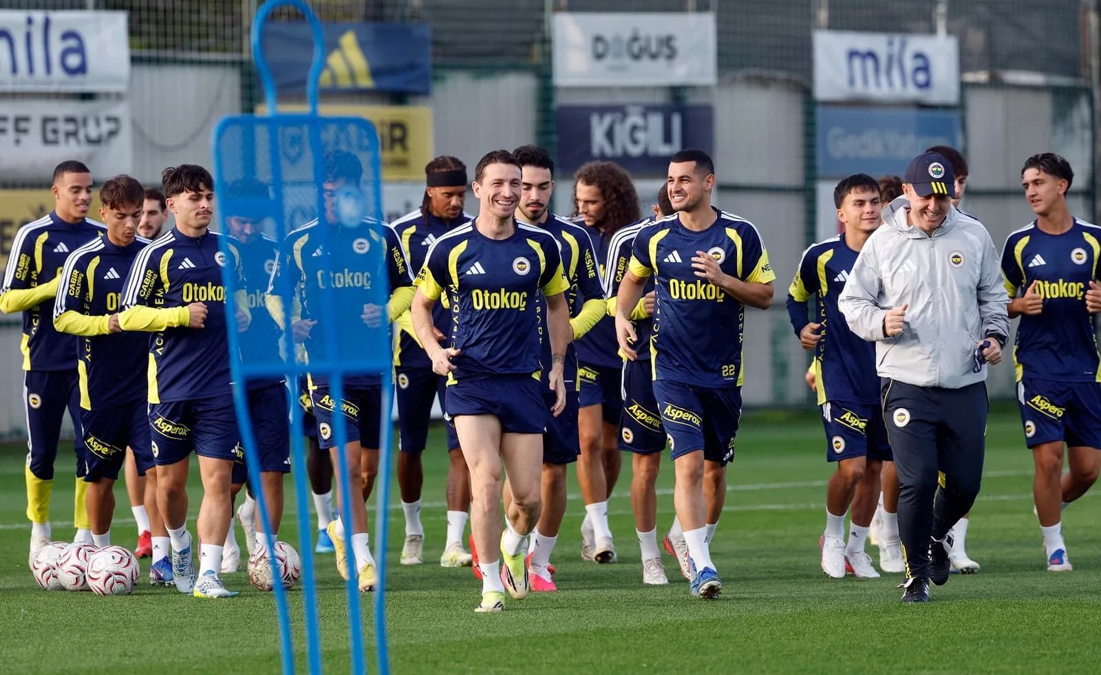 Fenerbahçe'nin Rizespor kadrosunda Mert Hakan ve Asensio kararı