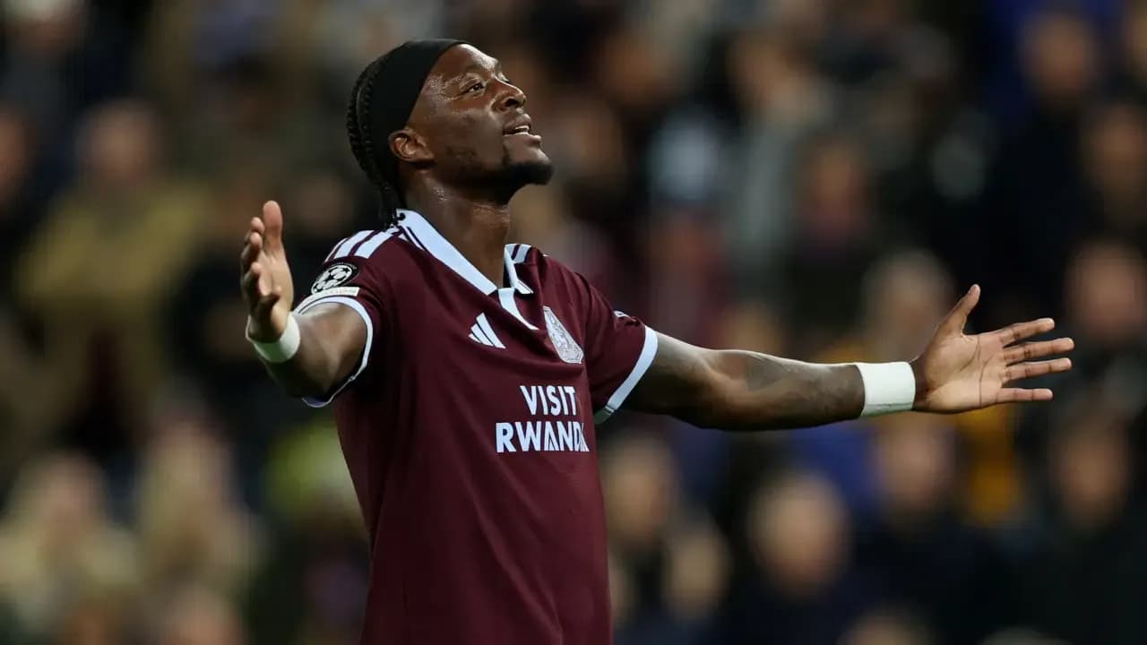 İsmail Kartal'dan 6-0'lık Aston Villa yenilgisi sonrası özür