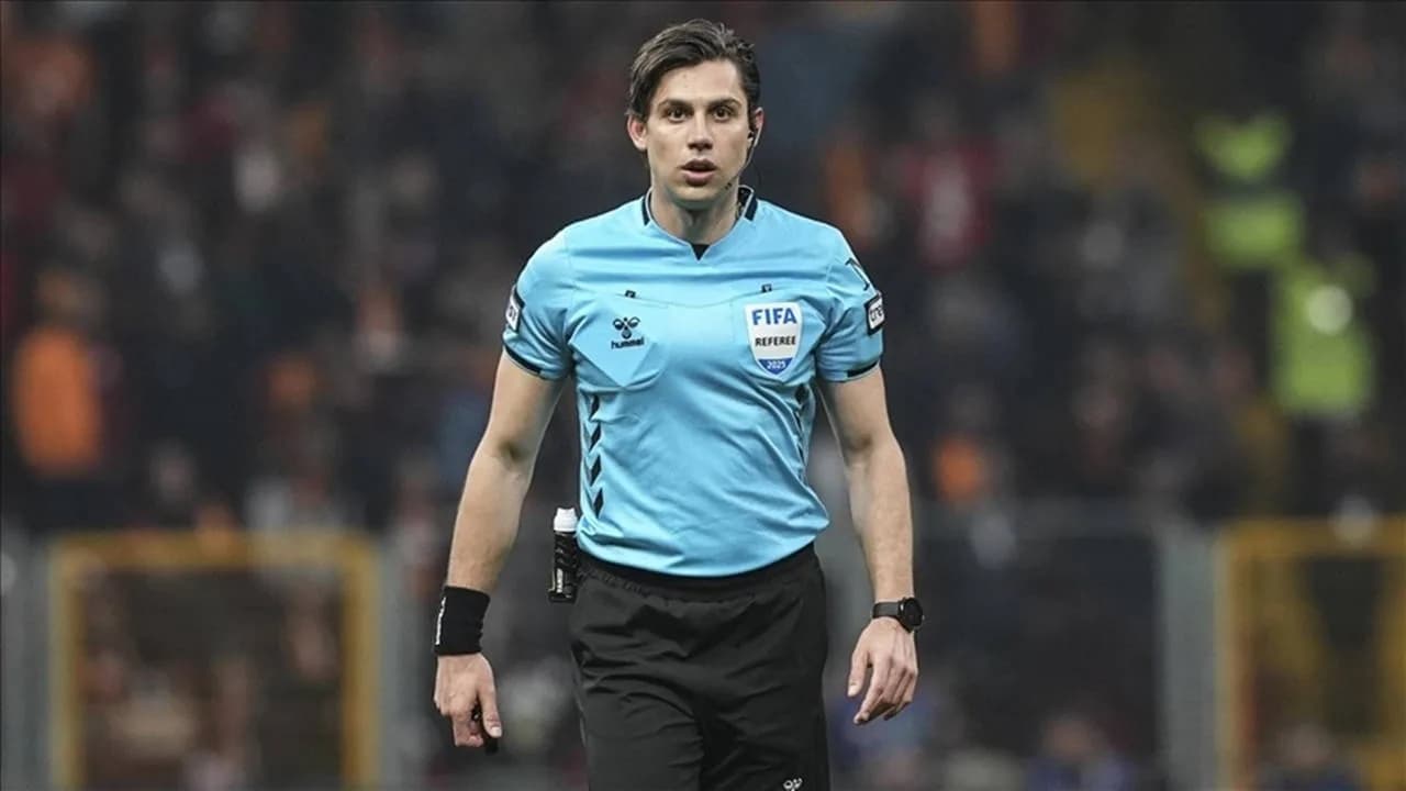 Milli Takım İtalya'ya 3-1 Mağlup Oldu, Fransa Belçika'yı Devirdi