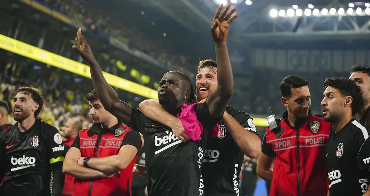 Olaitan'ın menajerinden Beşiktaş'a 30-35 milyon euroluk mesaj